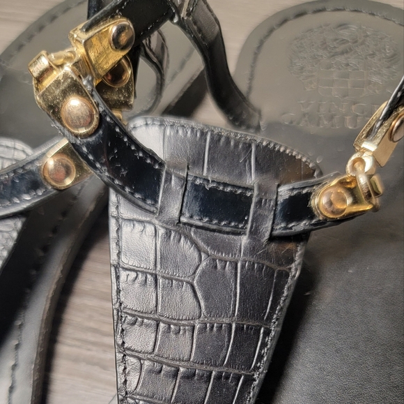 Vince Camuto itelli crocodile leather patent t strap thong sandals womens shoe 8 - Picture 7 of 10
